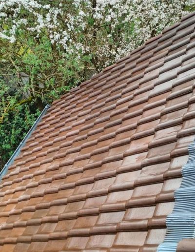 Toiture restaurée par Cotos Batiment en Île-de-France